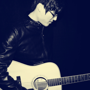 被大公马操逼内射
